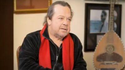 Γιάννης Πάριος