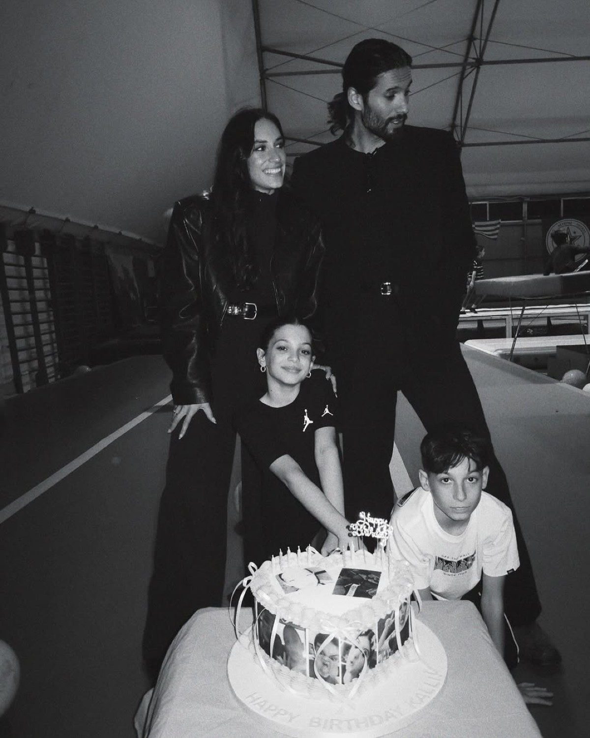 Ο Γιώργος Καράβας με τη Ραφαέλα Ψαρρού στα γενέθλια της κόρης τους