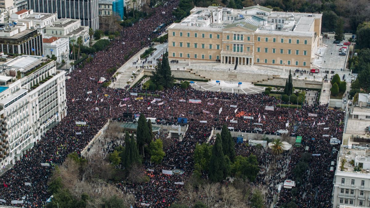 Συγκέντρωση στα Τέμπη