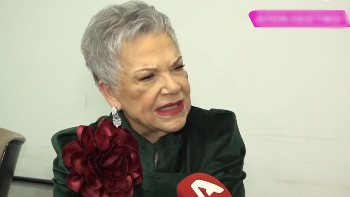 Τένια Μακρή