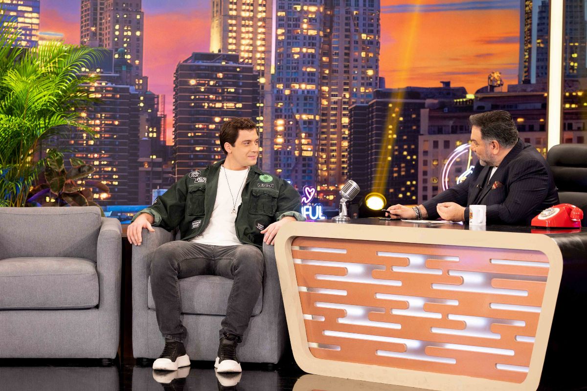 Ο Γιώργος Αμούτζας με τον Γρηγόρη Αρναούτογλου