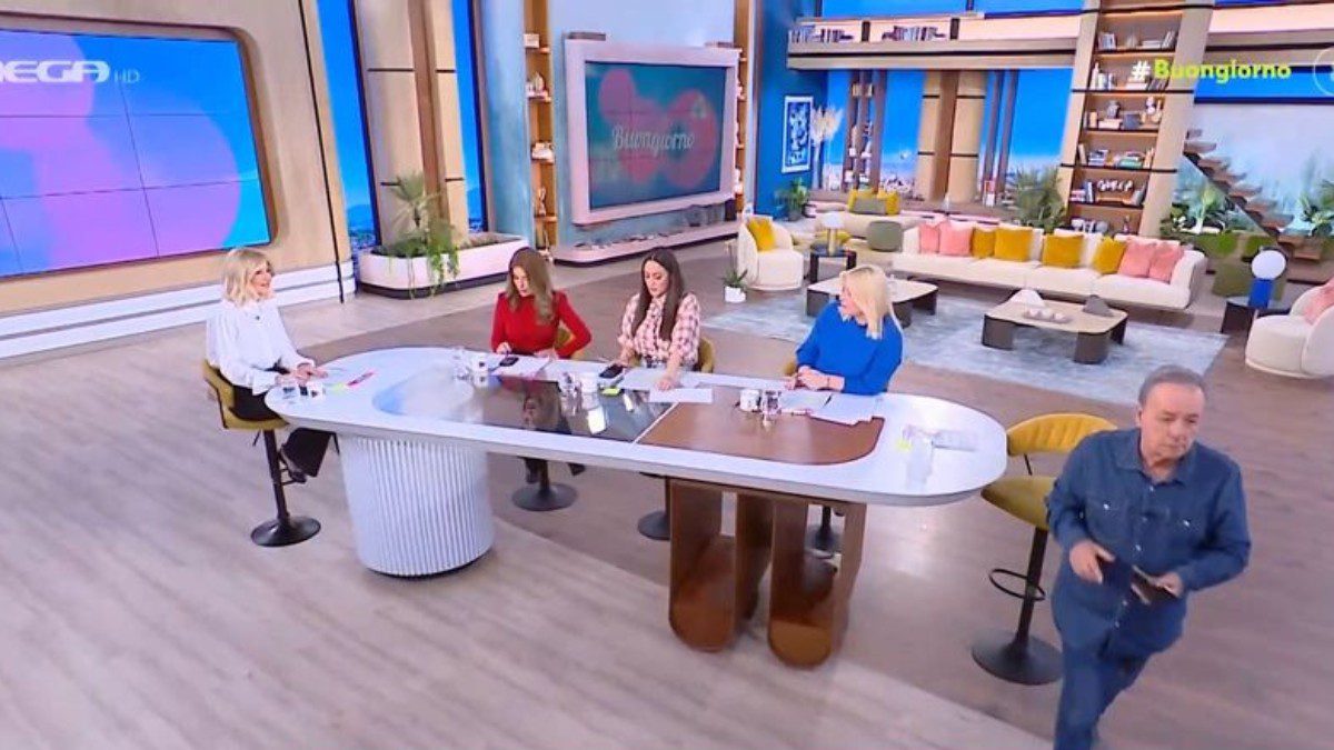 Ο Ανδρέας Μικρούτσικος στο πλατό του Buongiorno