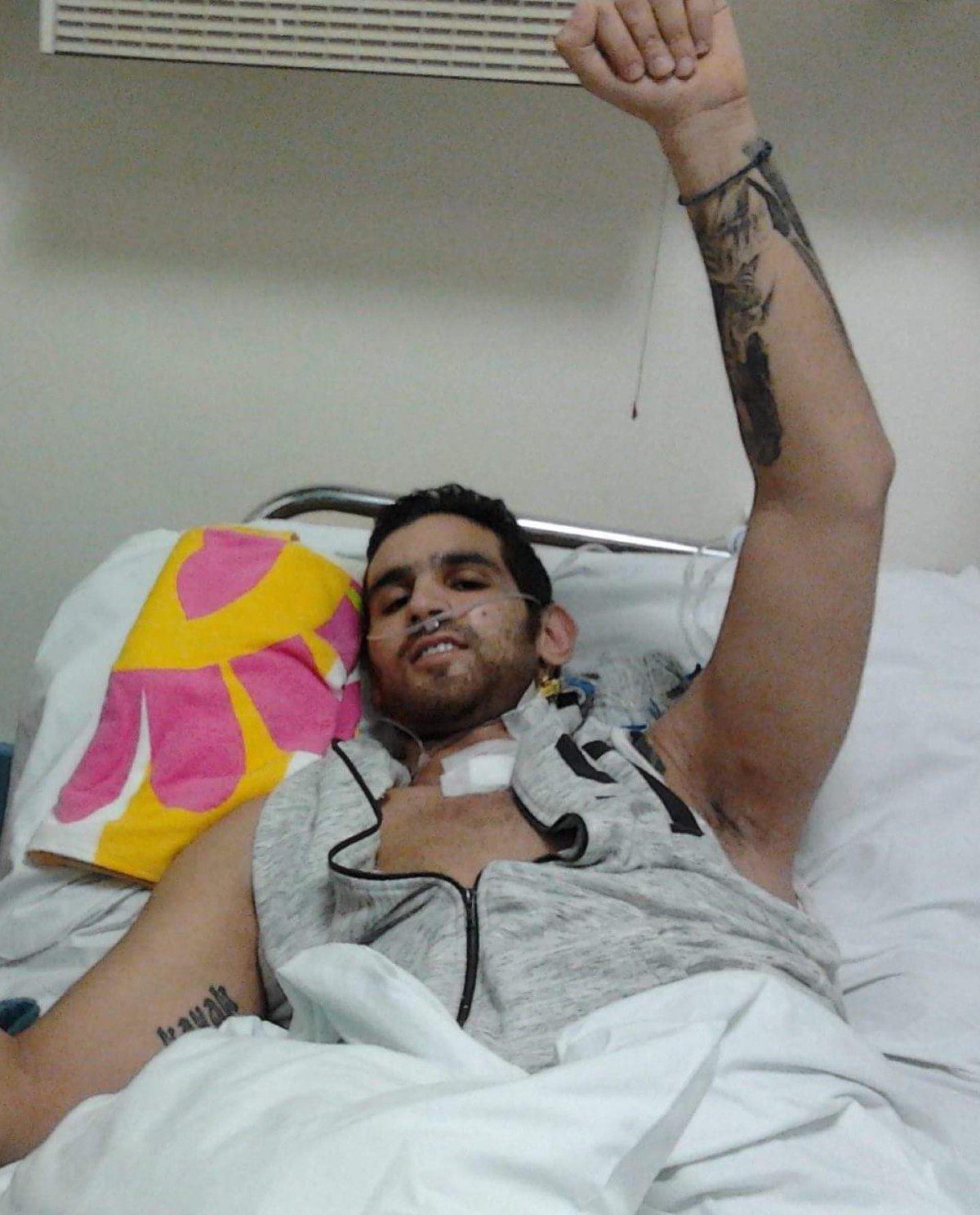 Ο Ετεοκλής Παύλου στο νοσοκομείο