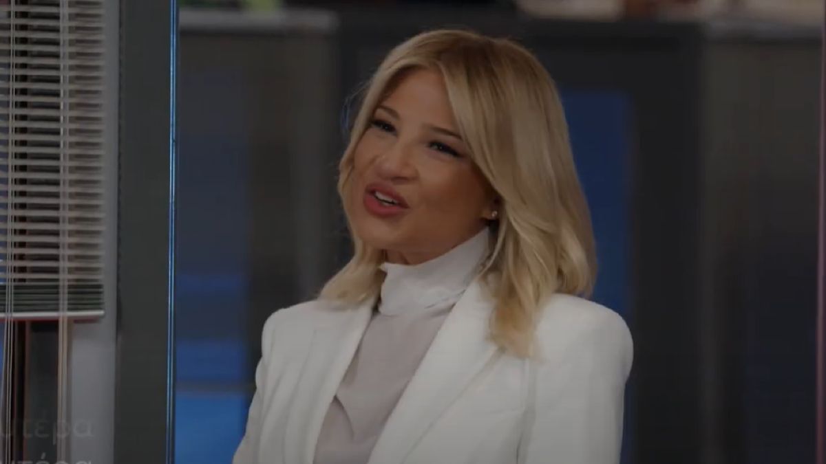 Η Φαίη Σκορδά στο επεισόδιο της σειράς Έχω Παιδιά.