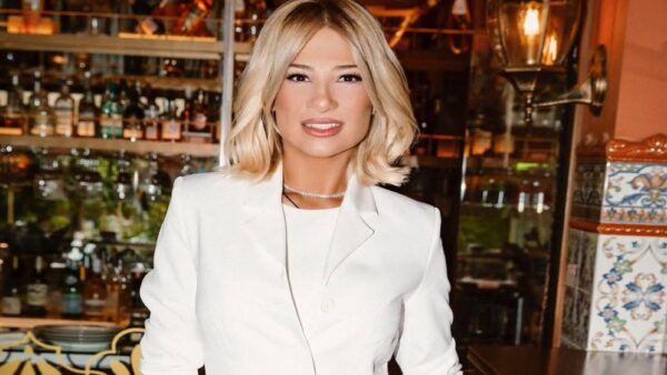 Η Φαίη Σκορδά σε έξοδό της