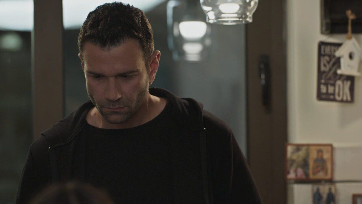 Σκηνή στην Γη της ελιάς με τον Μάνο