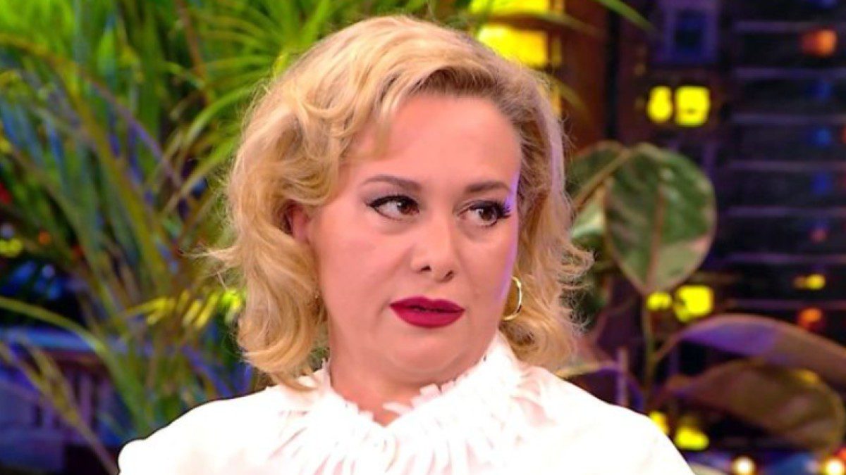 Η Γιολάντα Μπαλαούρα στο The 2night show