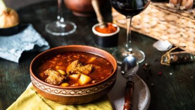 Το διάσημο πιάτο της Ουγγαρίας, το γκούλας