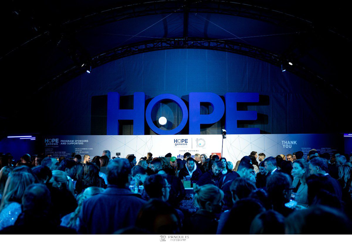 10 ΧΡΟΝΙΑ HOPEgenesis, στιγμιότυπο της φιλανθρωπικής εκδήλωσης