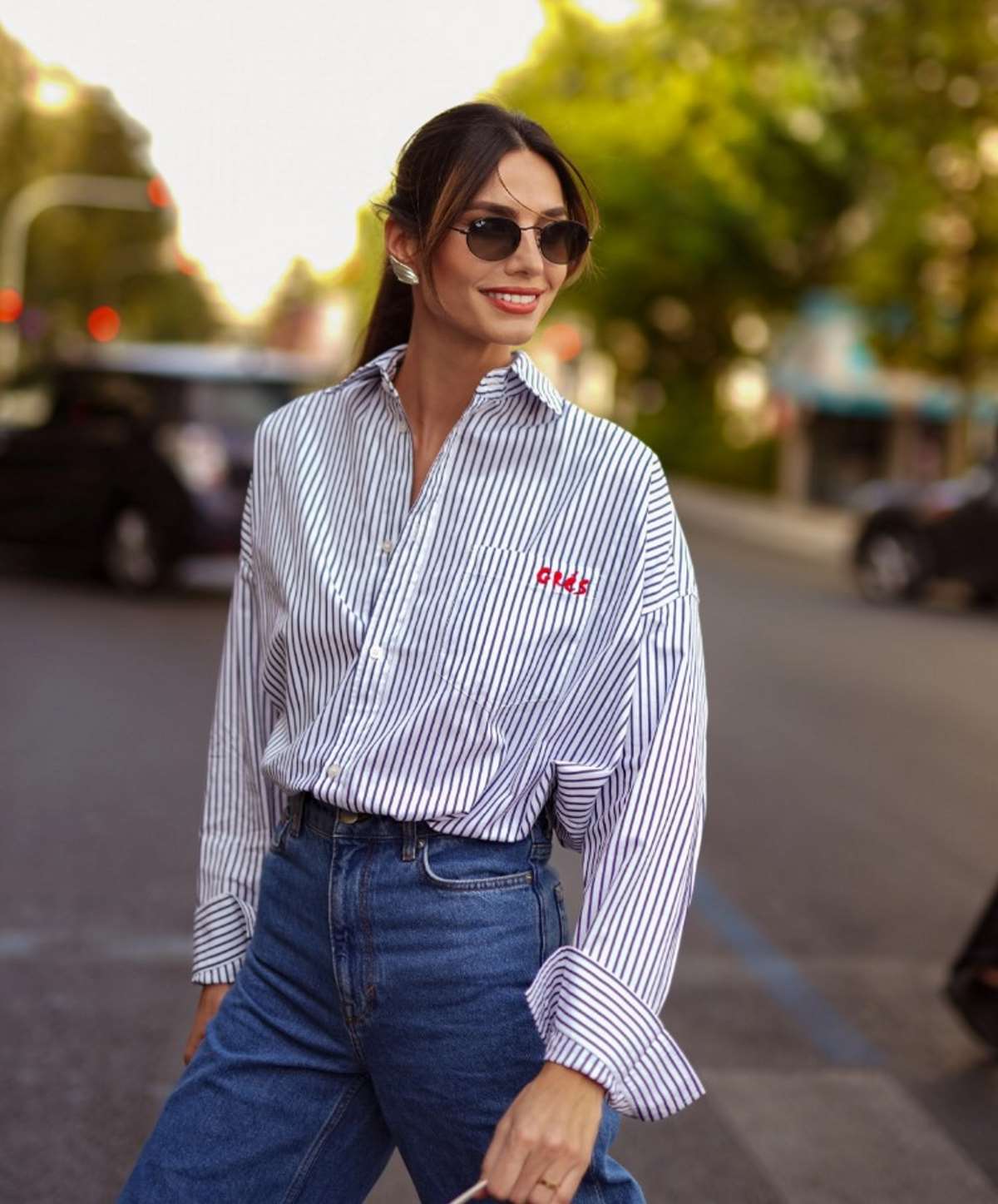 H Ηλιάνα Παπαγεωργίου στον δρόμο με casual style