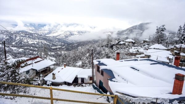 Καιρός με χιόνια