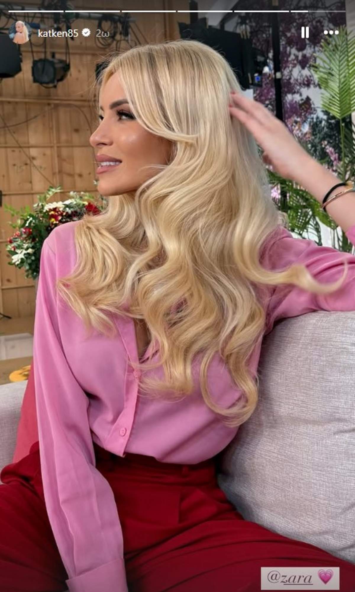 Η Κατερίνα Καινούργιου στο πλατό της εκπομπής