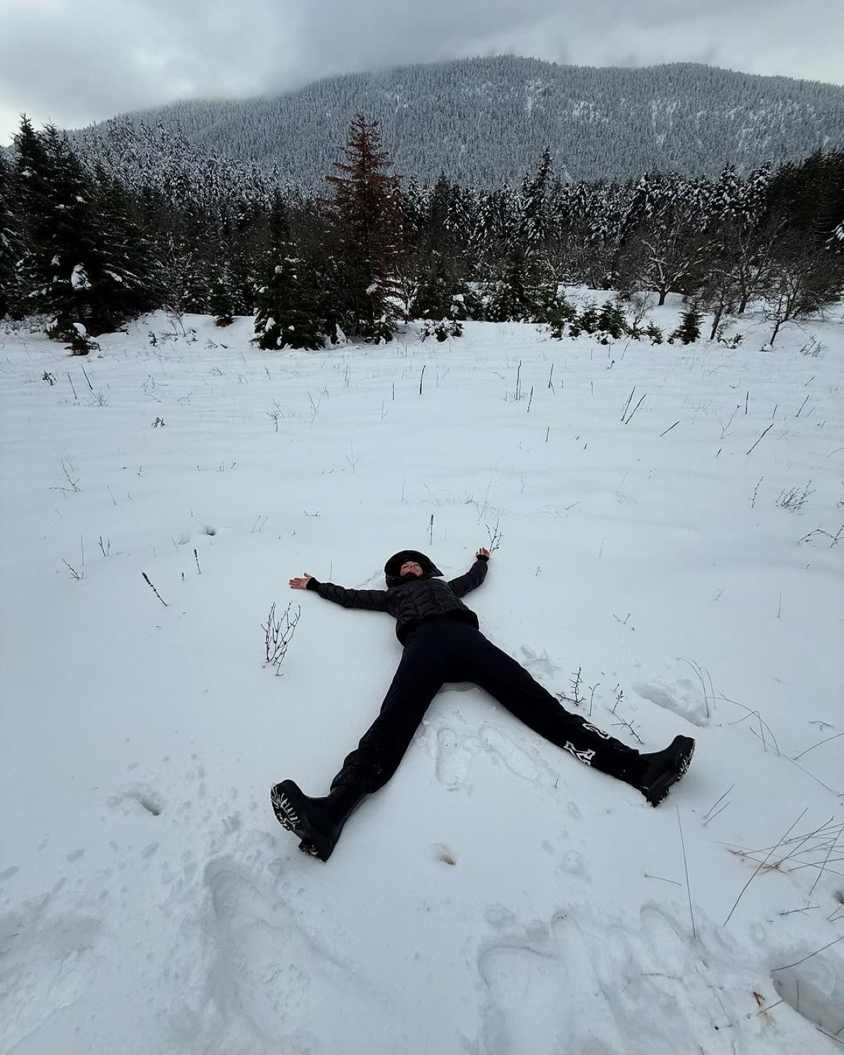 Η Μελίνα Νικολαΐδη στα χιόνια