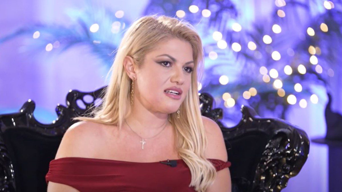 Η Νάνσυ Παραδεισανού στην εκπομπή Status