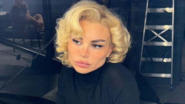 Η Αλεξάνδρα Παναγιώταρου στον καθρέφτη