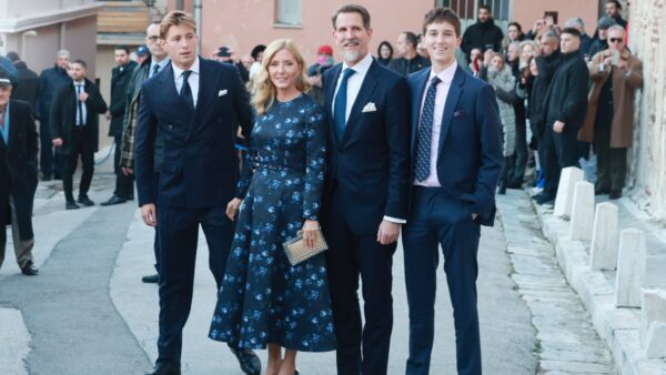 Ο Παύλος Ντε Γκρες με την οικογένειά του