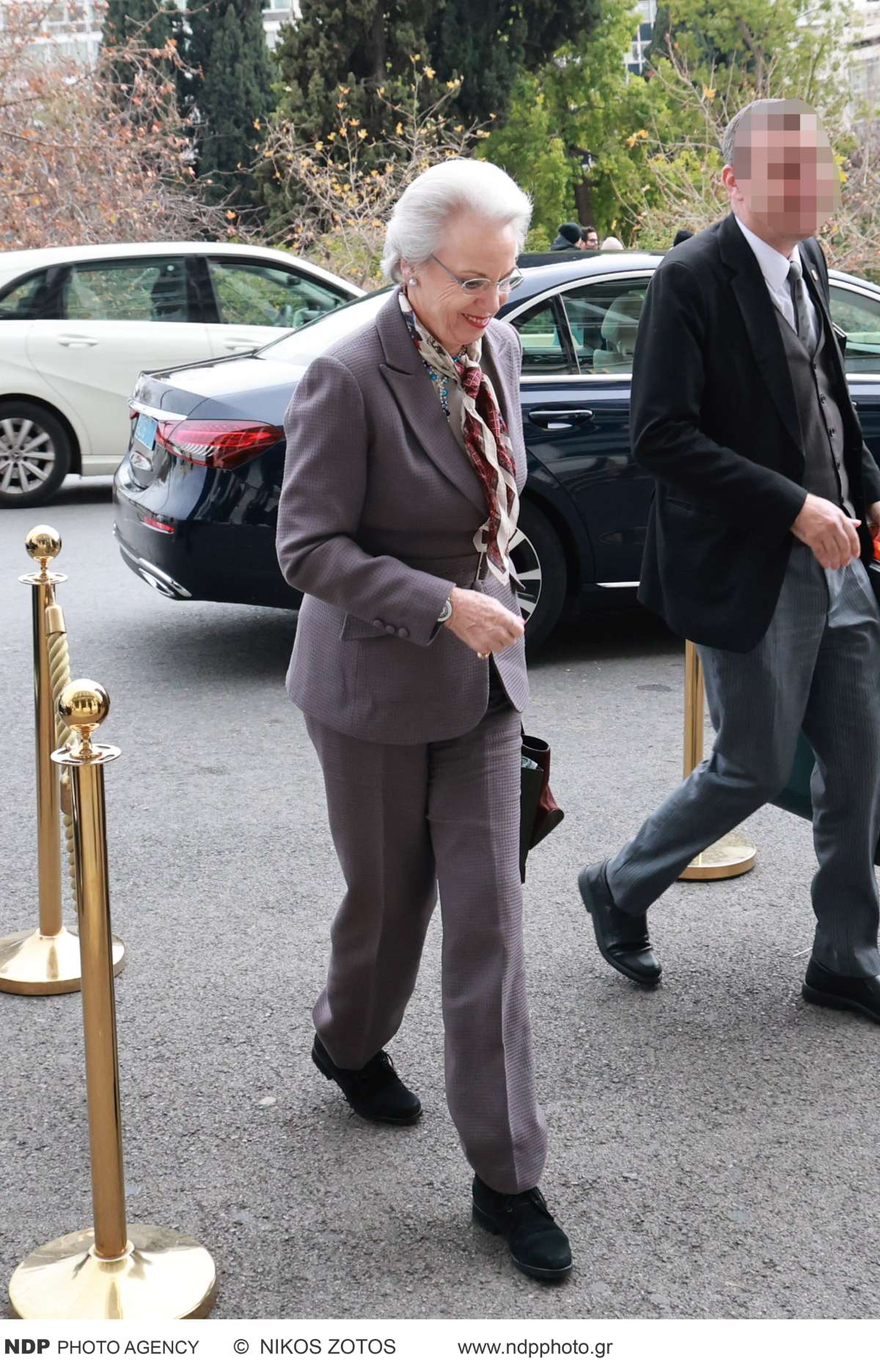 Βαρδινογιάννη - Ντε Γκρες: Στο «Μεγάλη Βρετανία» για το δείπνο - Βασιλικές αφίξεις από το εξωτερικό για τον γάμο