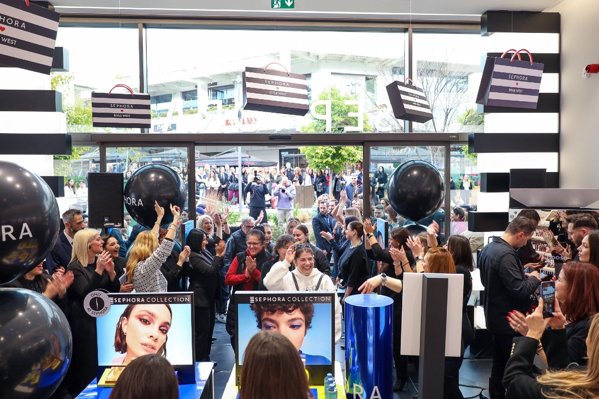 Στιγμιότυπα από το Grand Opening του καταστήματος Sephora στο River West