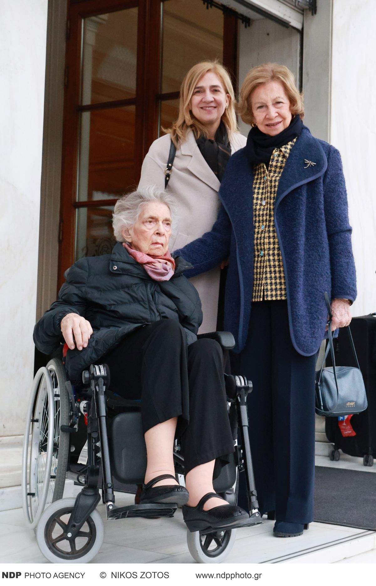 Βαρδινογιάννη - Ντε Γκρες: Στο «Μεγάλη Βρετανία» για το δείπνο - Βασιλικές αφίξεις από το εξωτερικό για τον γάμο