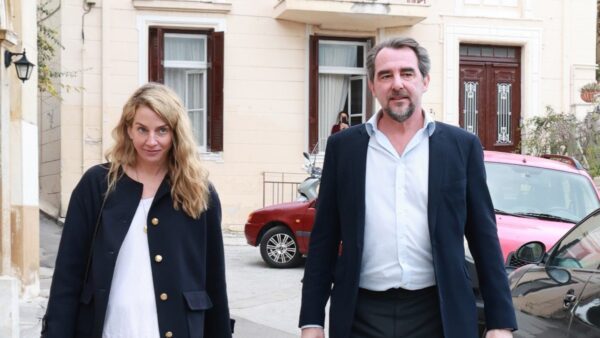 Η Χρυσή Βαρδινογιάννη και ο Νικόλαος Ντε Γκρες στη πρόβα του γάμου τους.