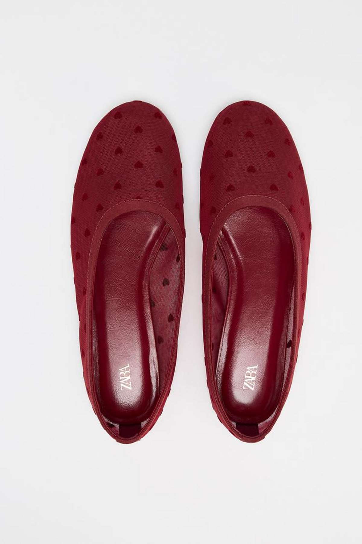 Παπούτσια Zara με καρδιές
