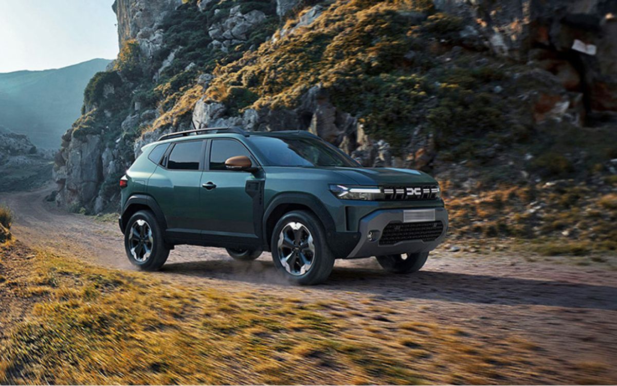Dacia duster lets drive