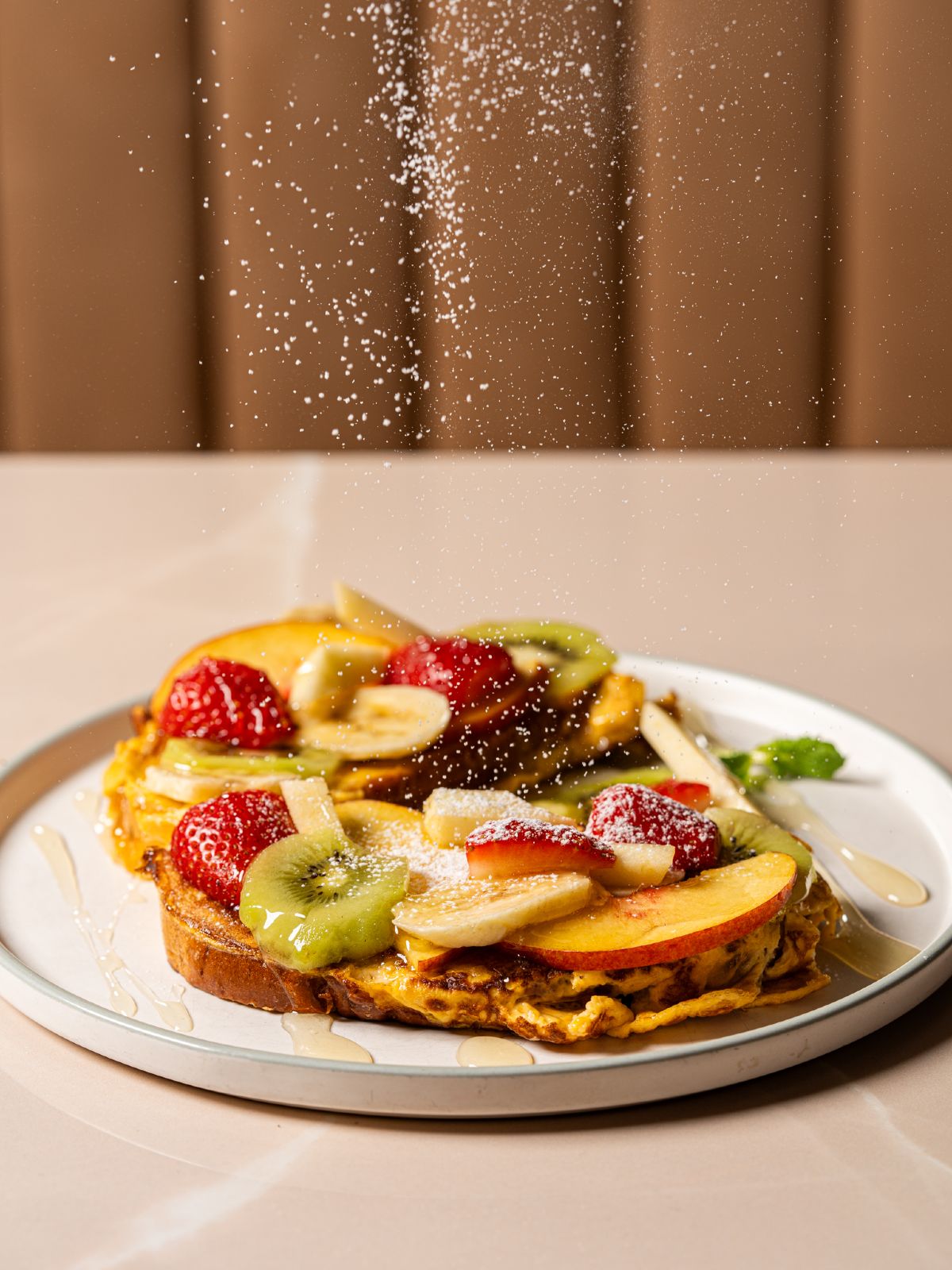 Πρωινό με φρούτα στο Destino