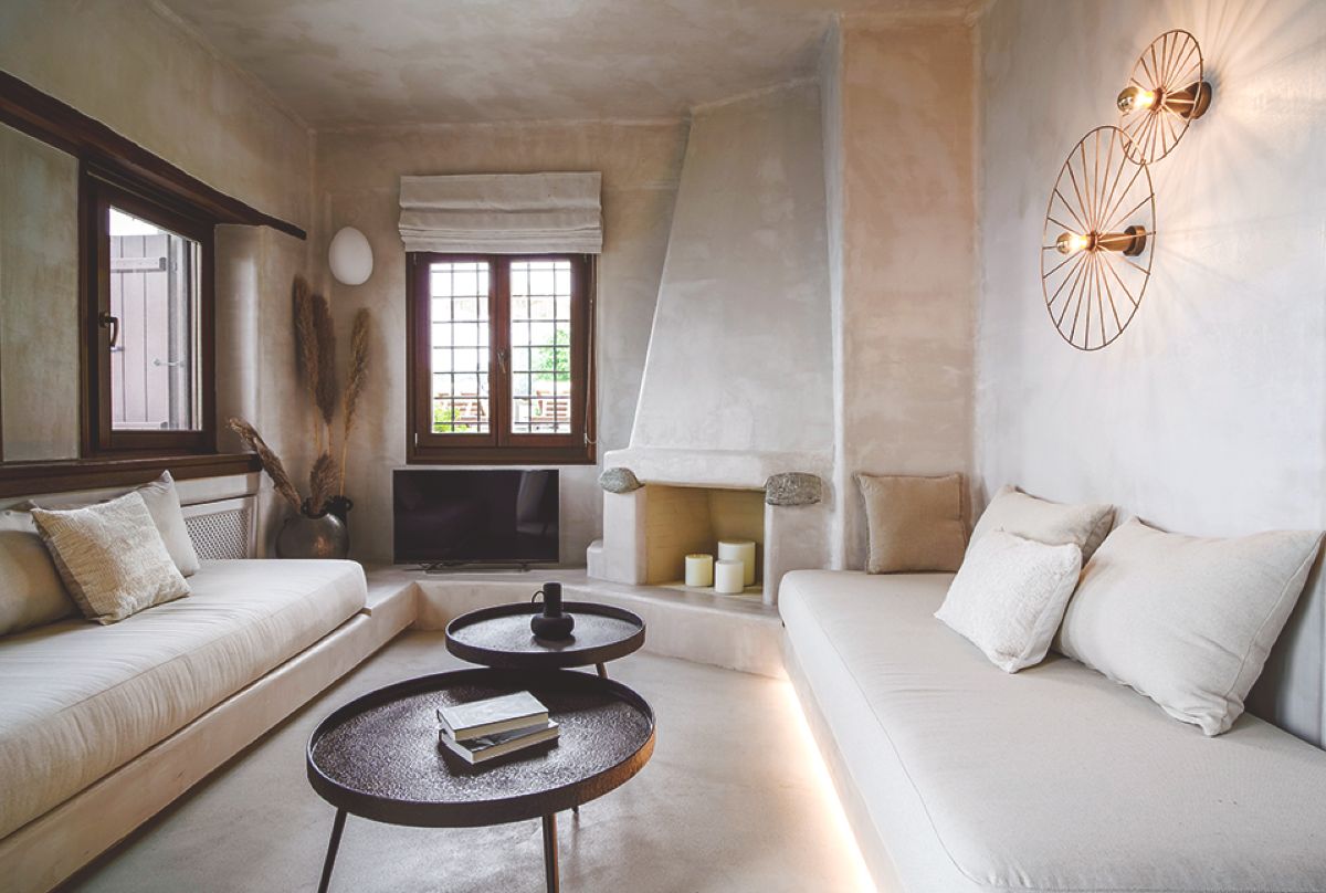 Ζεστή, προσεγμένη ατμόσφαιρα στο Agaqpitos villas