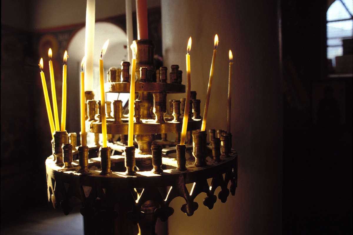 Μανουάλι σε εκκλησία στην Ευρυτανία