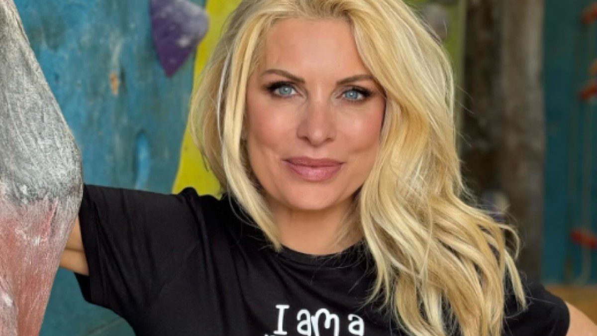 Η Ελένη Μενεγάκη στο Instagram