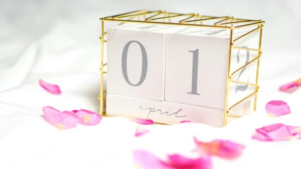 Εορτολόγιο Απρίλιος