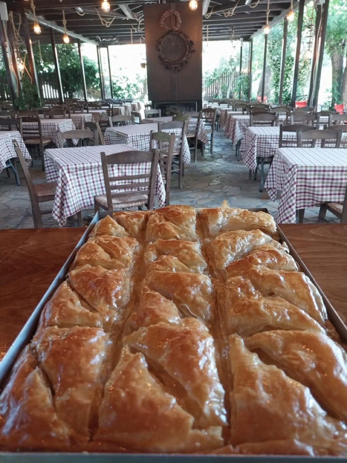 Εκδρομή και φαγητό: Στο Αρχοντικό της Ζάχολης για κορυφαία γεύση και παράδοση