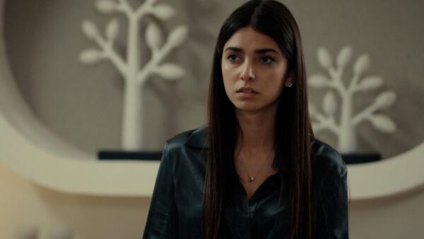 Η Βασιλική στη σειρά Η γη της ελιάς