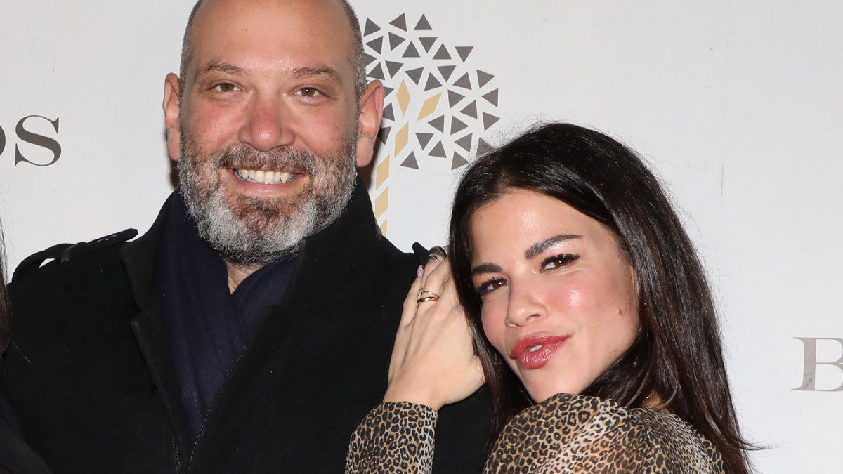 Ο Γιώργος Λάγιος και η Δάφνη Καραβοκύρη