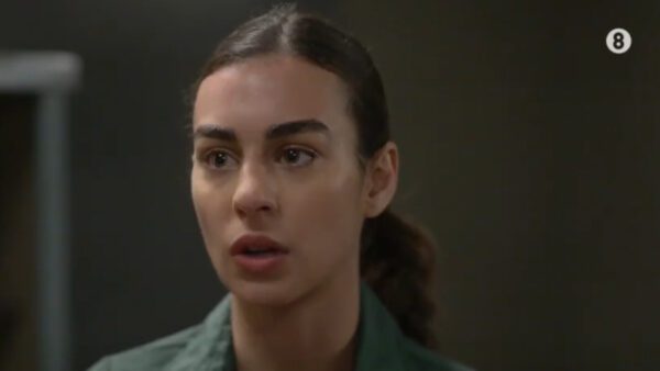 Η Νεφέλη από τη σειρά της ΕΡΤ, Ηλέκτρα