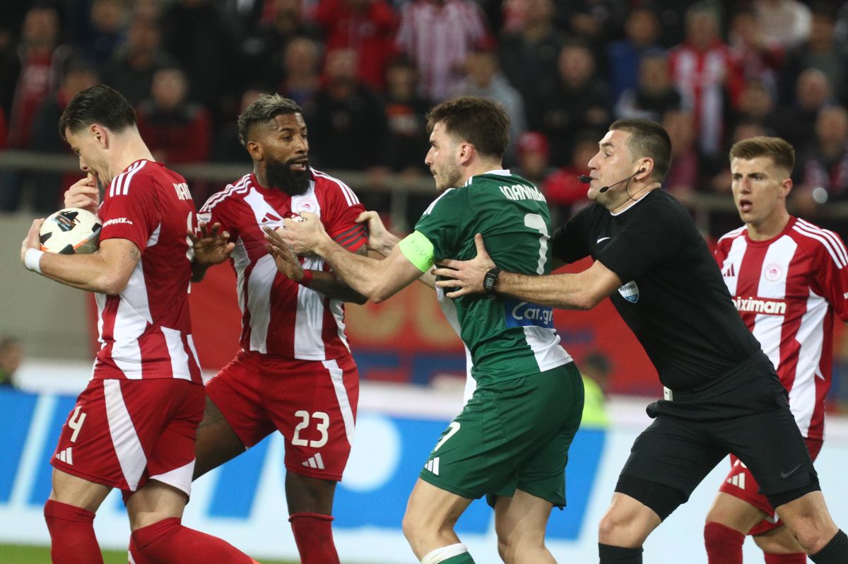 Στιγμές έντασης με τον Ιωαννίδη στο Ολυμπιακός Παναθηναϊκός