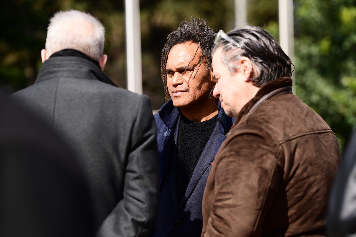 Ο Καρεμπέ στην κηδεία του Αλέξη Κούγια