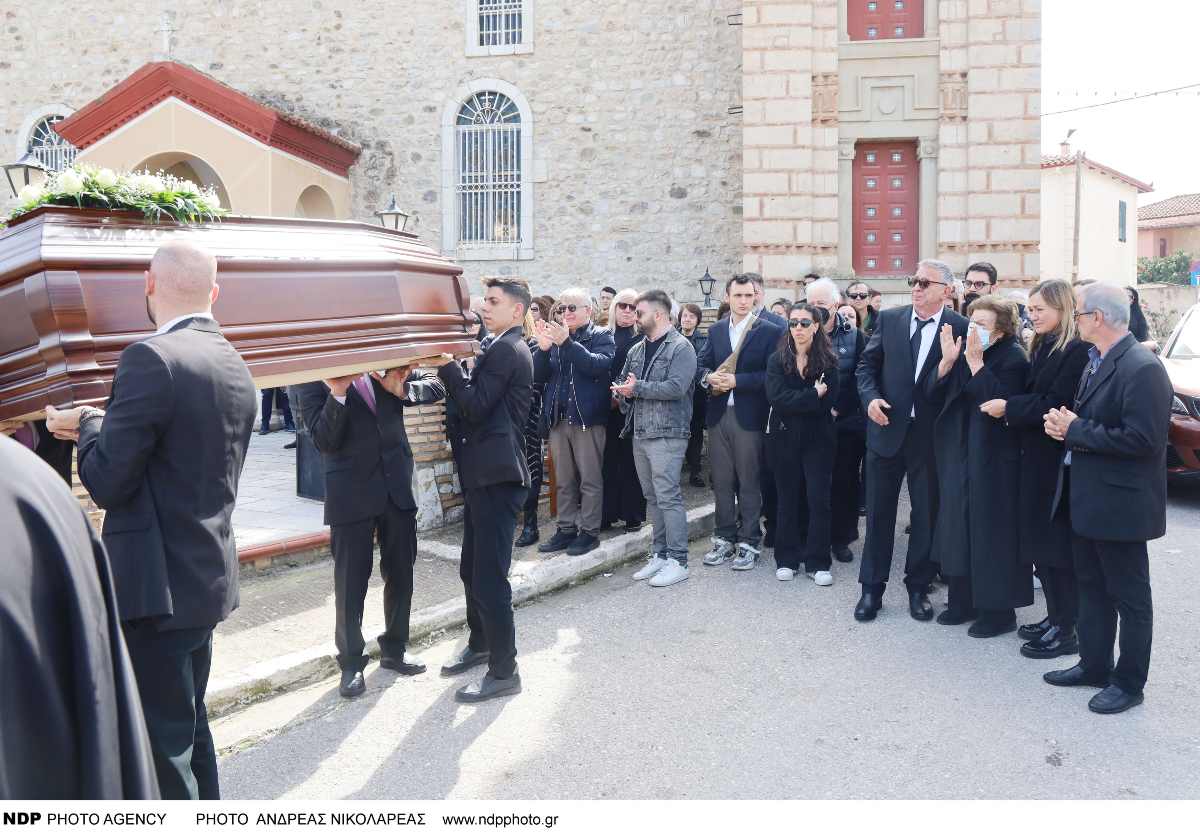 Η κηδεία της Καίτης Κωνσταντίνου