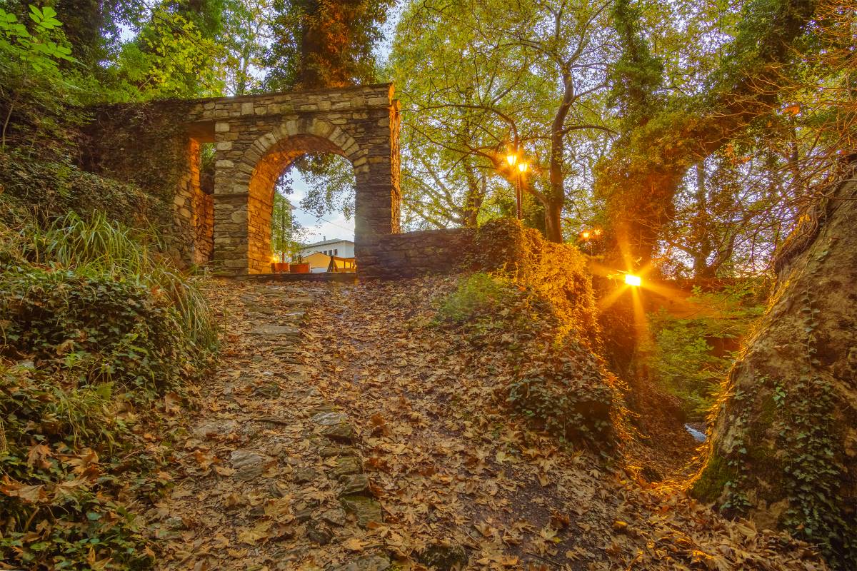 To διάσημο μονοπάτι των Κενταύρων στο Πήλιο