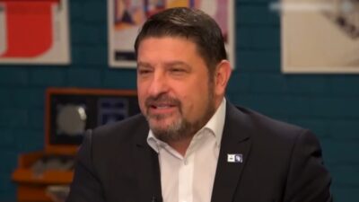 Ο Νίκος Χαρδαλιάς στο πλατό του Open