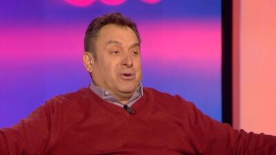 Ο Πάνος Σταθακόπουλος στο πλατό του Καλύτερα Αργά