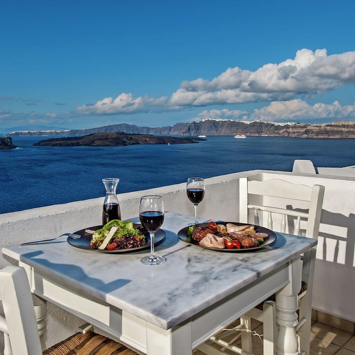 Apanemo Hotel & Suites: Ένα πολυτελές resort για premium διαμονή με θέα το απέραντο γαλάζιο