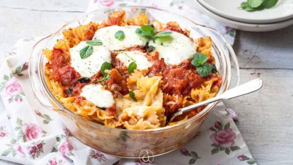 Ζυμαρικά με 4 τυριά