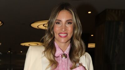 Η Αθηνά Οικονομάκου σε έξοδό της