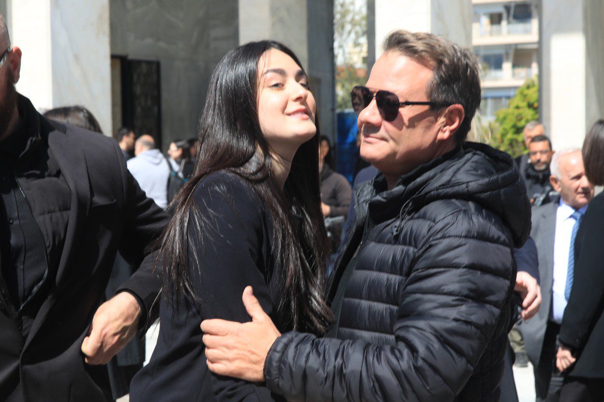 Απόστολος Λύτρας, Μάιρα Κούγια