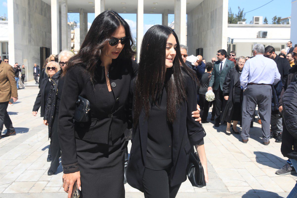 Εύη Βατίδου, Μάιρα Κούγια