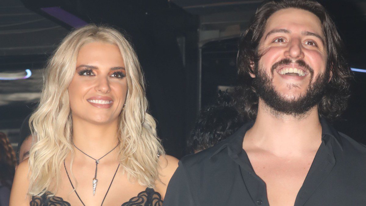 Ο Χάρης Παπατζανής και η Κατερίνα Λιόλιου σε βραδινή τους έξοδο