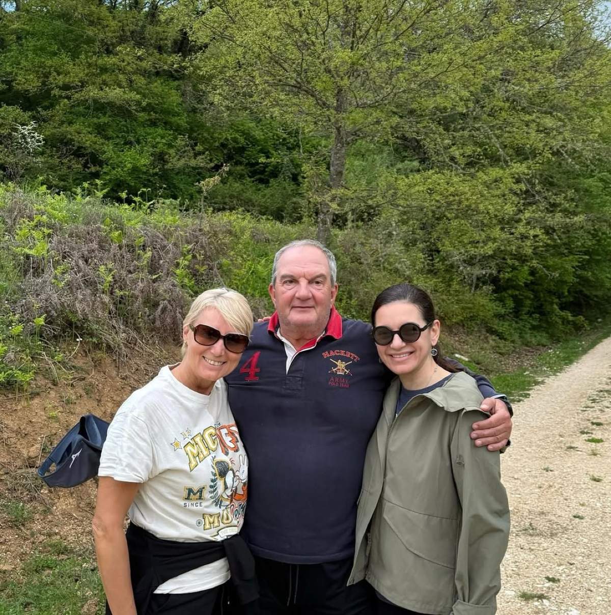 Όλγα Κεφαλογιάννη, Κώστας Καραμανλής, Νατάσα Παζαΐτη, Δολό Ήπειρος