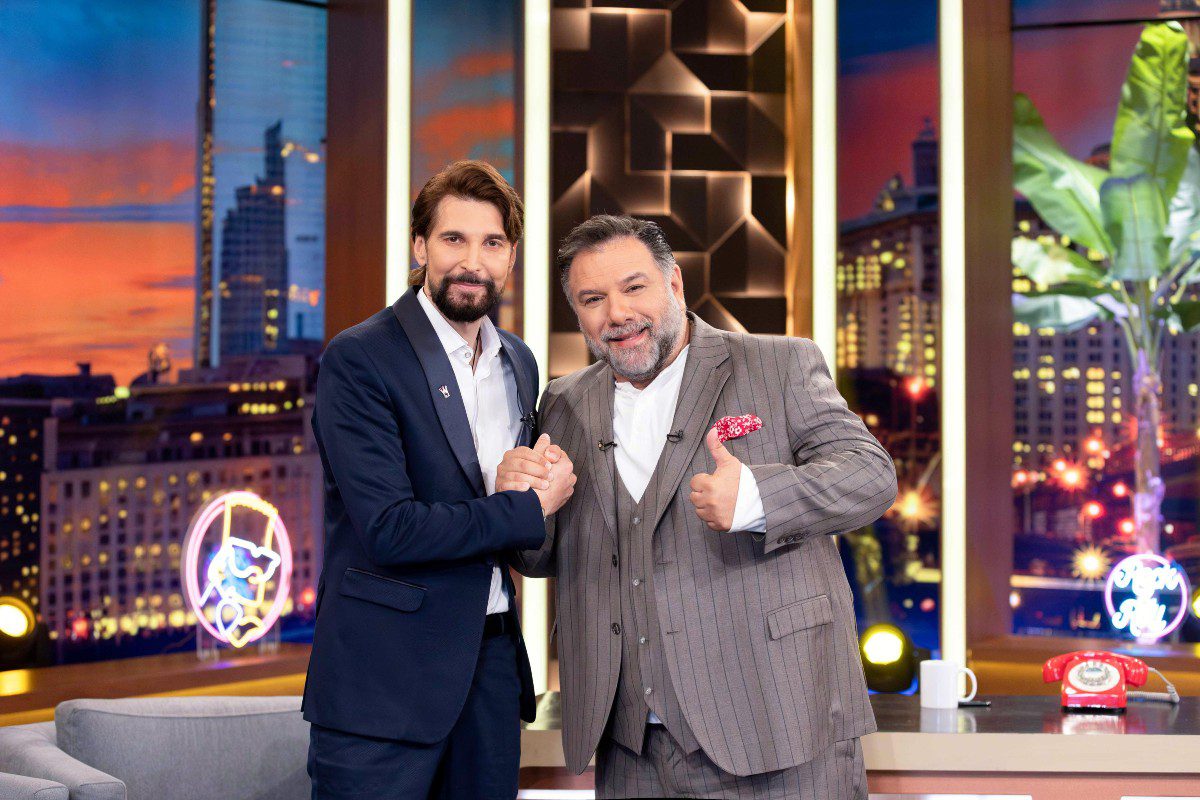 The 2Night Show Νίκος Ζήκος