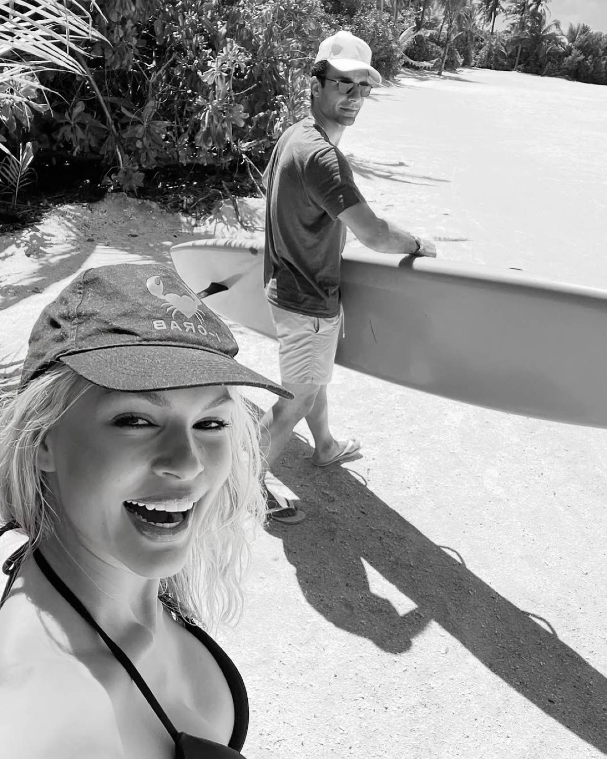 Βίκυ Κάβουρα, Γιώργος Τζαβέλλας